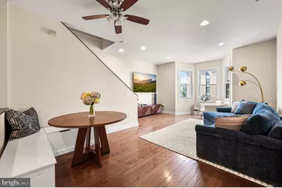 929 S 18th Street, Philadelphia, PA 19146 - Photo 2
