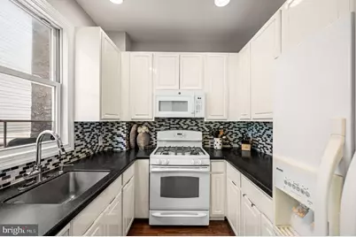929 S 18th Street, Philadelphia, PA 19146 - Photo 12