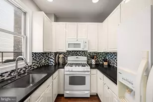 929 S 18th St, Philadelphia, PA 19146 - Photo 12