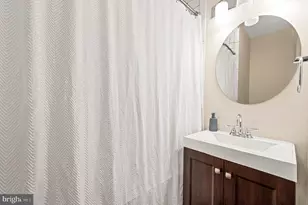 929 S 18th St, Philadelphia, PA 19146 - Photo 24