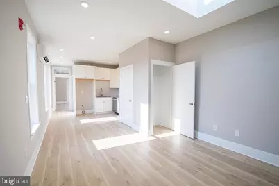 720 N Preston Street #UNIT 3R, Philadelphia, PA 19104 - Photo 2