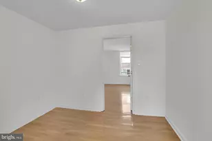 1526 Brown St, Philadelphia, PA 19130 - Photo 12