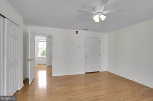 1526 Brown St, Philadelphia, PA 19130 - Photo 16