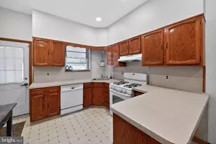 1325 E Montgomery Ave, Philadelphia, PA 19125 - Photo 12