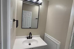 825 Rhawn St, Philadelphia, PA 19111 - Photo 40