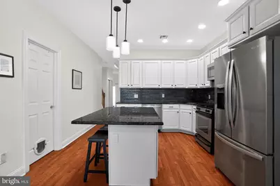 2246 Christian Street, Philadelphia, PA 19146 - Photo 10