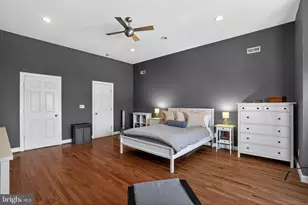 2246 Christian St, Philadelphia, PA 19146 - Photo 22
