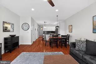 2246 Christian St, Philadelphia, PA 19146 - Photo 10