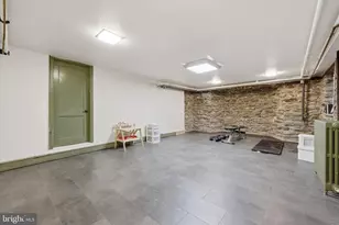 512 Woodbrook Ln, Philadelphia, PA 19119 - Photo 32