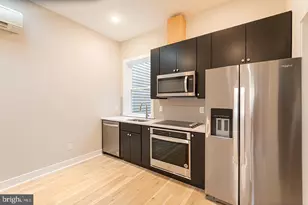 1946 N 6th St, Philadelphia, PA 19122 - Photo 14