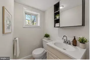 1033 S Cleveland St, Philadelphia, PA 19146 - Photo 16