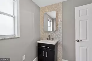2422 S Iseminger St, Philadelphia, PA 19148 - Photo 14