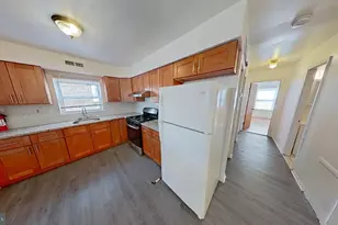 6335 Tulip St, Philadelphia, PA 19135 - Photo 4