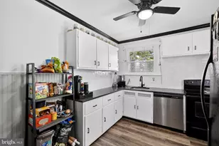 6747 Ditman St, Philadelphia, PA 19135 - Photo 10