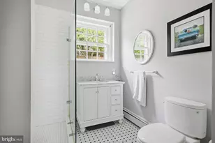91 E Bells Mill Rd, Philadelphia, PA 19118 - Photo 18