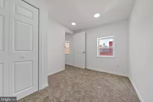 1910 Cambridge St, Philadelphia, PA 19130 - Photo 16