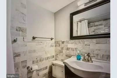 2135 Walnut Street #901, Philadelphia, PA 19103 - Photo 6