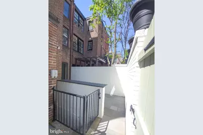 1915 Panama Street, Philadelphia, PA 19103 - Photo 8