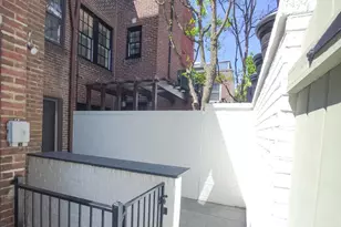 1915 Panama St, Philadelphia, PA 19103 - Photo 8
