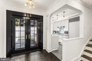 1915 Panama St, Philadelphia, PA 19103 - Photo 6