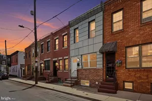 1632 S Clarion St, Philadelphia, PA 19148 - Photo 1