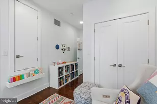 2735 W George St, Philadelphia, PA 19130 - Photo 18