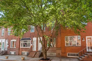 2444 S Lambert St, Philadelphia, PA 19145 - Photo 2