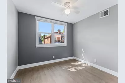 2444 S Lambert Street, Philadelphia, PA 19145 - Photo 18