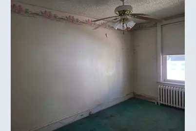 6445 Dicks Avenue, Philadelphia, PA 19142 - Photo 8