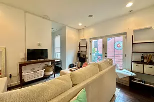 263 N 3rd St, Philadelphia, PA 19106 - Photo 6