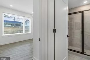 2046 E Lehigh Ave, Philadelphia, PA 19125 - Photo 16