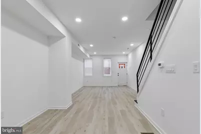 21 E Silver Street, Philadelphia, PA 19134 - Photo 4
