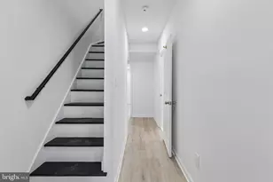 21 E Silver St, Philadelphia, PA 19134 - Photo 28