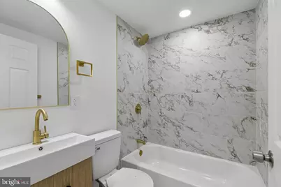 21 E Silver Street, Philadelphia, PA 19134 - Photo 18