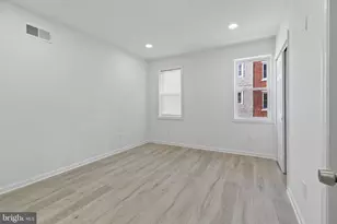 21 E Silver St, Philadelphia, PA 19134 - Photo 34