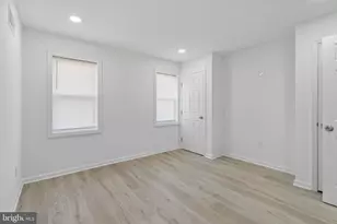 21 E Silver St, Philadelphia, PA 19134 - Photo 22