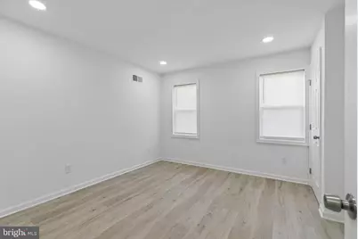 21 E Silver Street, Philadelphia, PA 19134 - Photo 22