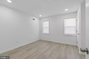 21 E Silver St, Philadelphia, PA 19134 - Photo 22