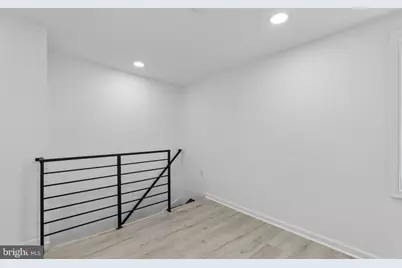 21 E Silver Street, Philadelphia, PA 19134 - Photo 28