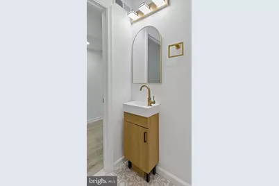 21 E Silver Street, Philadelphia, PA 19134 - Photo 34