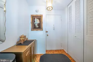 1919 Chestnut St, Philadelphia, PA 19103 - Photo 2