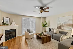 601 S 17th St, Philadelphia, PA 19146 - Photo 4