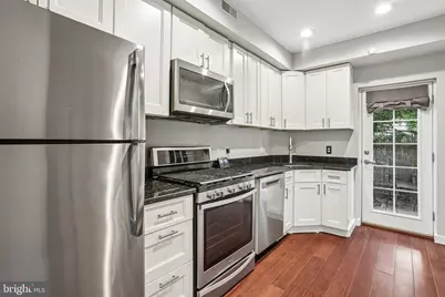 718 Bradford Alley, Philadelphia, PA 19147 - Photo 8