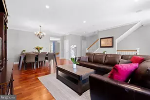 203 Captains Way, Philadelphia, PA 19146 - Photo 2