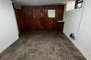 4242 K St, Philadelphia, PA 19124 - Photo 2