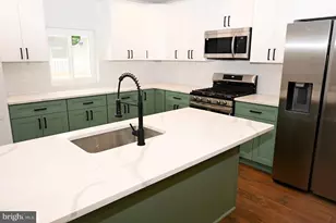 6908 Garman St, Philadelphia, PA 19142 - Photo 12