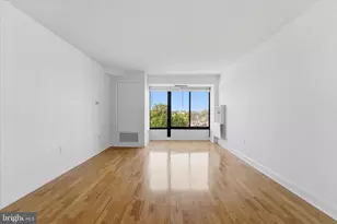 2001 Hamilton St, Philadelphia, PA 19130 - Photo 6