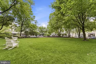 2001 Hamilton St, Philadelphia, PA 19130 - Photo 20