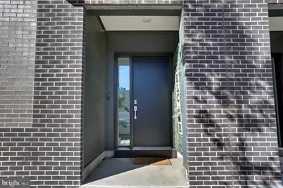 2026 Northbank Place, Philadelphia, PA 19125 - Photo 2