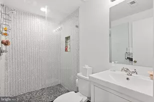 3024 Titan St, Philadelphia, PA 19146 - Photo 18
